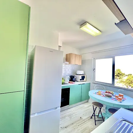 Town 1 By Homing * Портіман